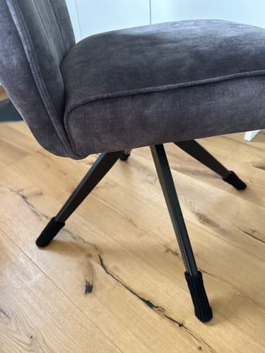 Kundenfoto: Stuhlsocken im Einsatz